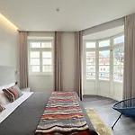 Apartament Gold Center 104 *
