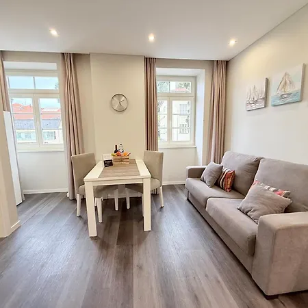 Apartament Gold Center 104 *