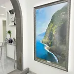 Gold Center 104 アパート