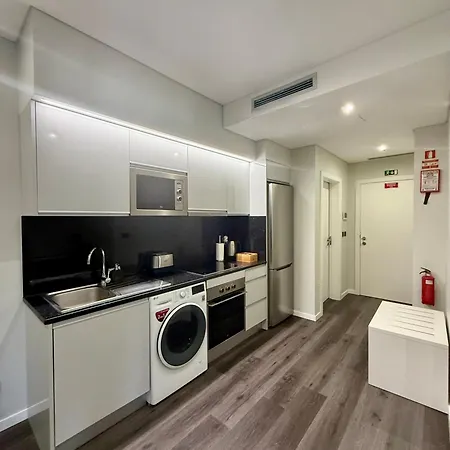 Gold Center 104 * Funchal (Madeira)