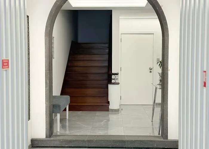 Apartment Gold Center 104 *